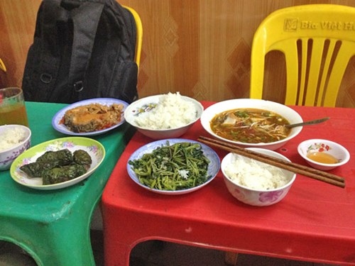 Bữa cơm “trị giá” 260.000 đồng của phóng viên báo ANTĐ tại quán “cơm chém” Hương Tuấn